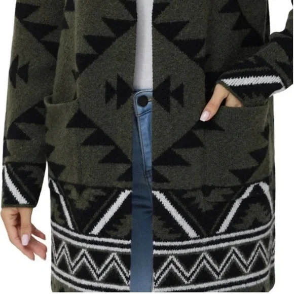 Frye Black and Olive Aztec Patterned Cardigan Size XL - Picture 2 of 7